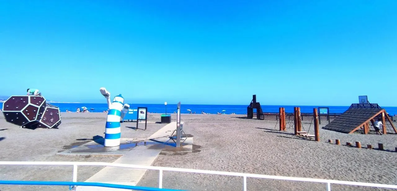 Luxury House Relax - Alojamientos La Torre Torre Del Mar Spanien