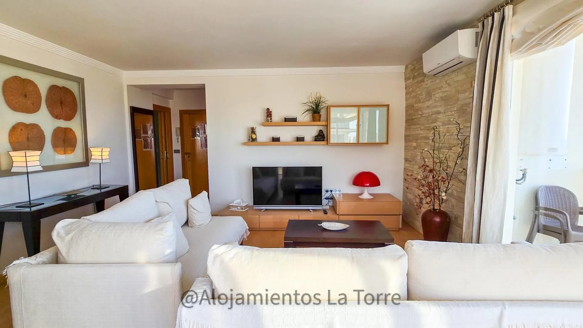 Luxury House Relax - Alojamientos La Torre トレ・デル・マール 0*,  スペイン